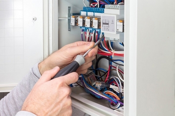 Newcastle electrical panel repair experts in WA near 98056