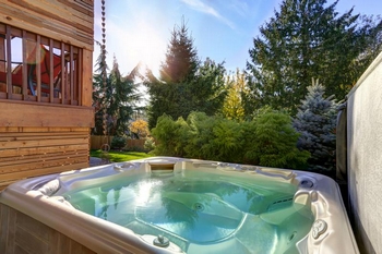 Newcastle hot tub wiring by professionals in WA near 98056