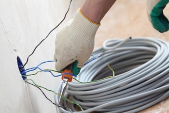 Outstanding Newcastle commercial electrical wiring in WA near 98056
