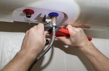 Expert Newcastle water heater wiring in WA near 98056