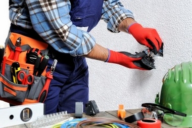 Reliable Newcastle electrical contractor in WA near 73065